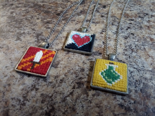 crafts-RPGnecklaces-1
